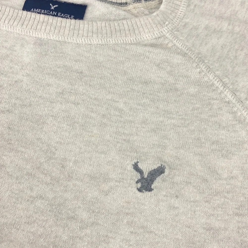 American Eagle Outfitters Beige Crewneck Sweater Preppy Casual Classic Fit L‎
